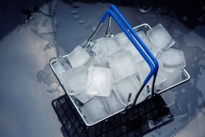 Ice Block Maker