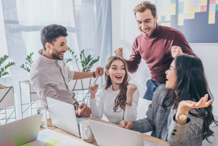 how corporate casino nights can improve team dynamics