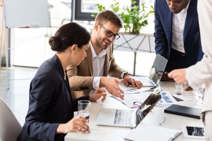 the influence of technology on business communication