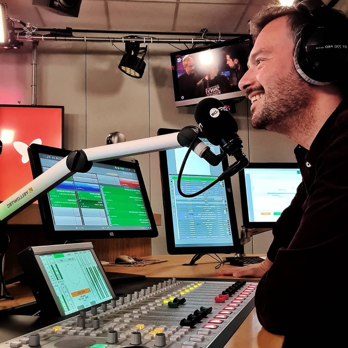 radio